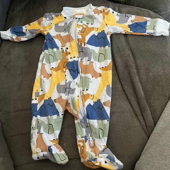 Carters 3M footies - Picture 1 of 4